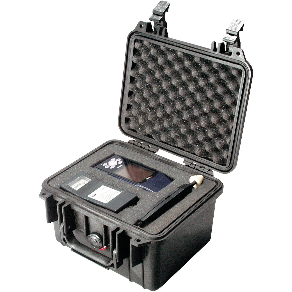 Peli Case 1300 mit Schaumstoff schwarz