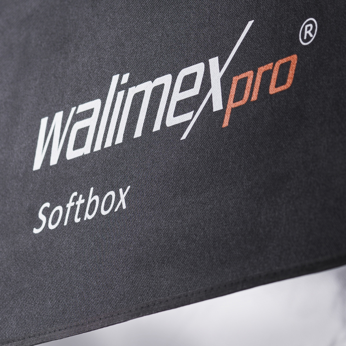 Walimex pro Softbox 60x60 cm für Visatec