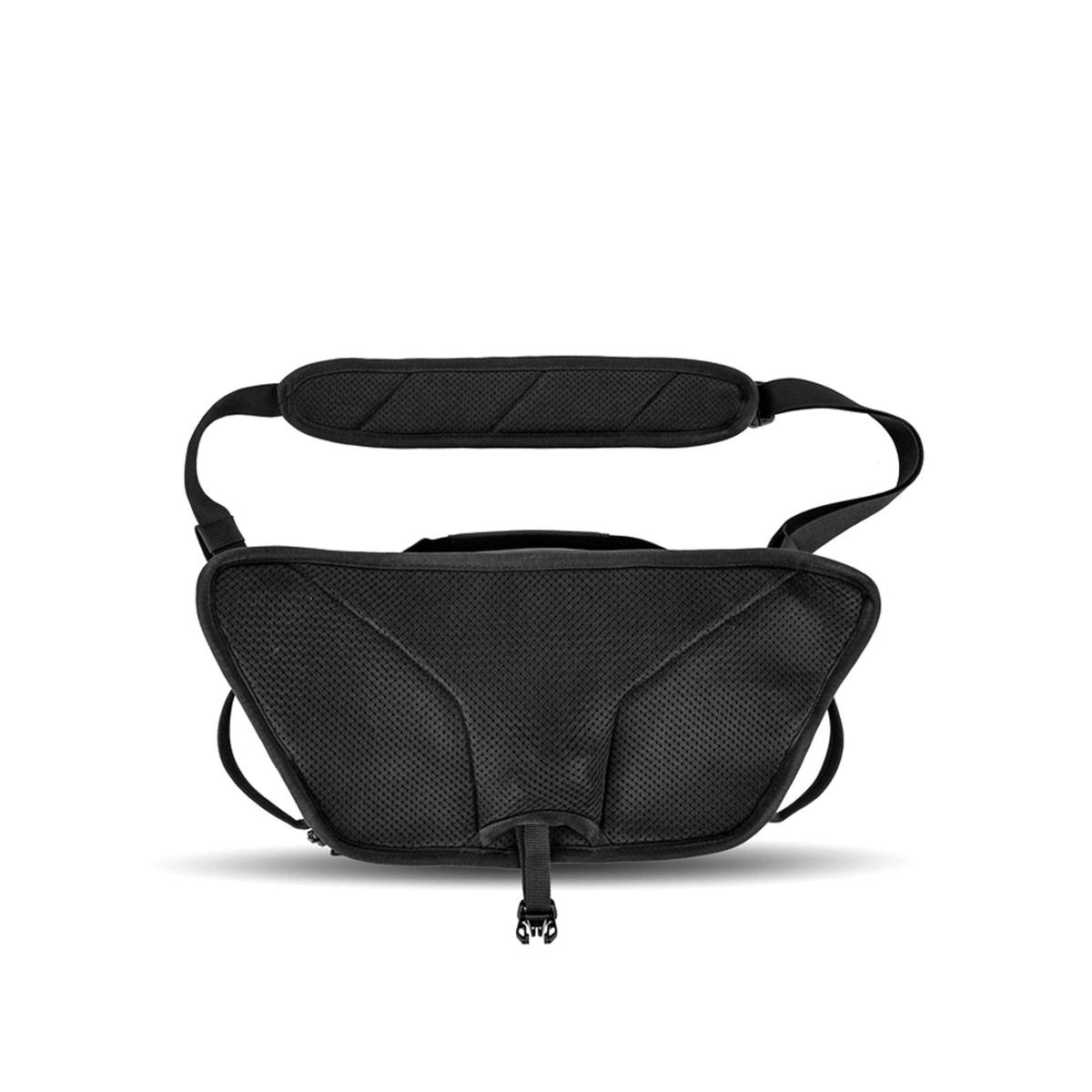 WANDRD ROGUE Sling 6L Black