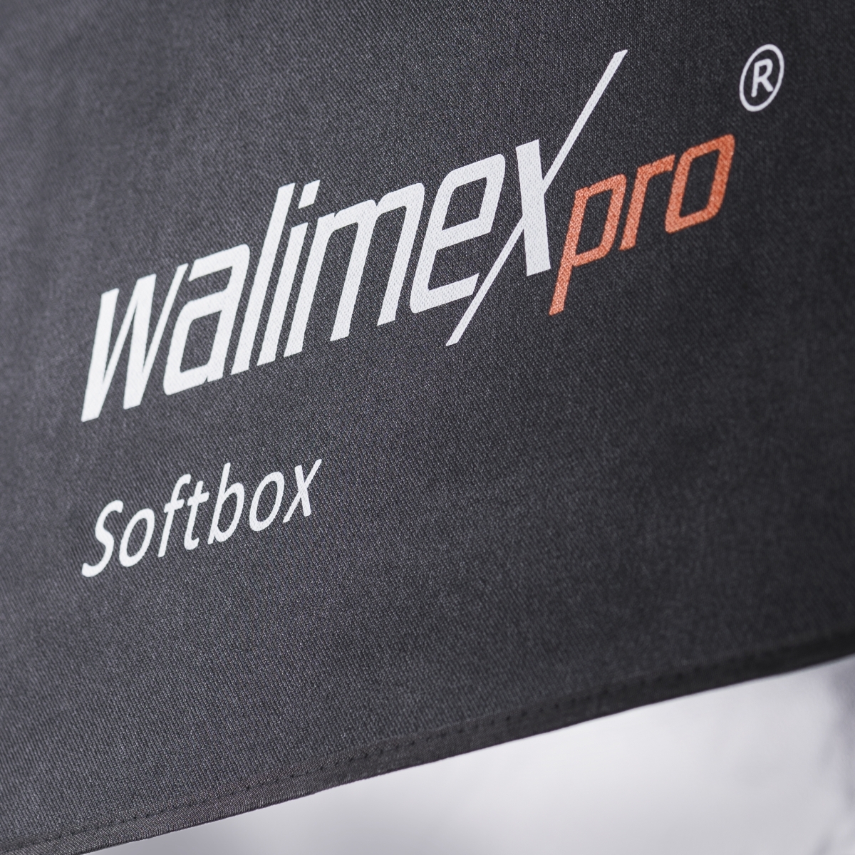 Walimex pro Octagon Softbox Ø 140 cm für Aurora/Bowens